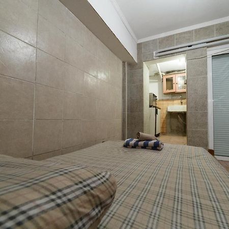 Apartament Private Flat For 2 Or 3 With Back Yard Near Exarhia Square And Archaelogical Museum Ateny Zewnętrze zdjęcie